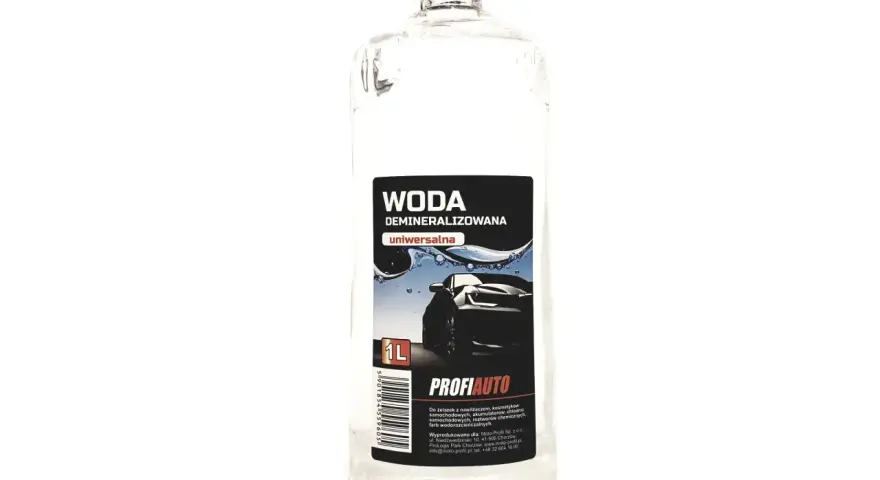 Butelka z wodą demineralizowaną, idealna do żelazek, kosmetyków samochodowych i innych zastosowań, gdzie woda destylowana a demineralizowana ma znaczenie.